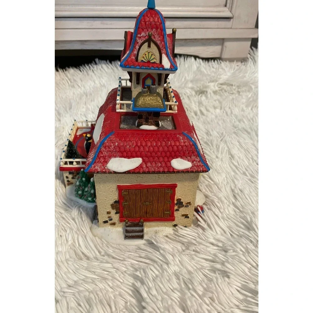 Retired Department 56 Checking it Twice Wind Up Toys